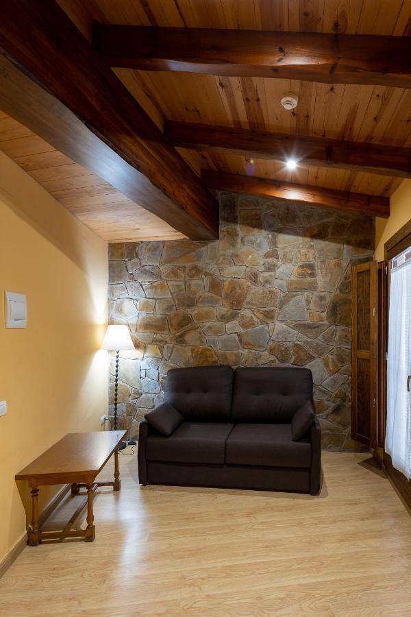 Hotel Ripoll Sant Hilari Sacalm Exterior photo